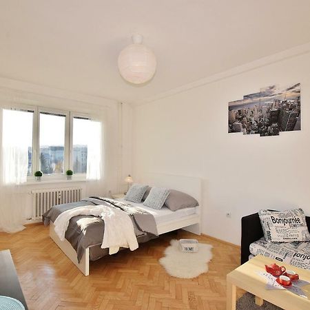 Apartment Porici Brünn Exterior foto